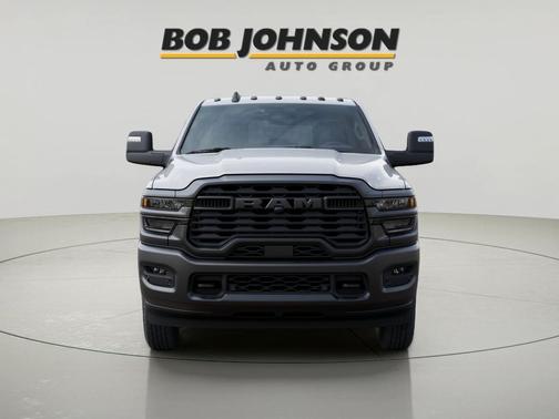 2026 RAM 2500 Tradesman Crew Cab 4x4 8' Box