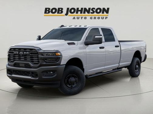 2026 RAM 2500 Tradesman Crew Cab 4x4 8' Box