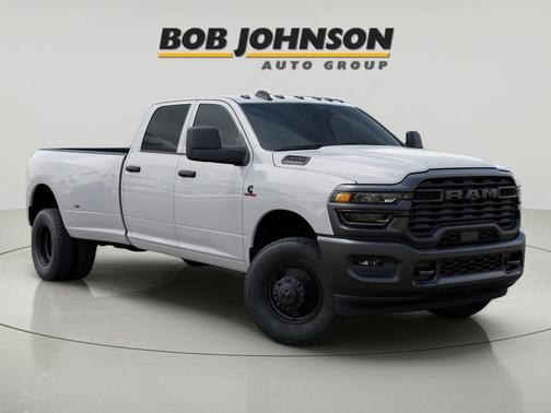 2026 RAM 3500 Tradesman Crew Cab 4x4 8' Box