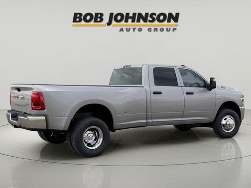 Silver Zynith 2026 RAM 3500 Tradesman Crew Cab 4x4 8' Box