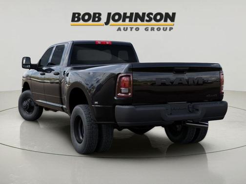 2026 RAM 3500 Tradesman Crew Cab 4x4 8' Box