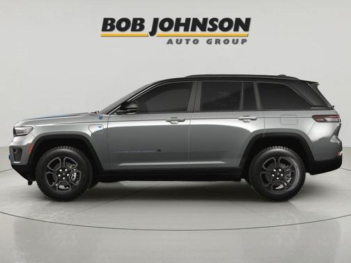 2023 Jeep Grand Cherokee 4xe Trailhawk