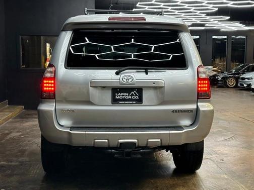 Photo 4 of 32 of 2007 Toyota 4Runner Limited