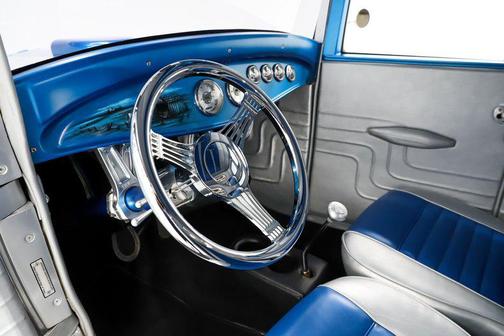 1932 Ford Custom Base