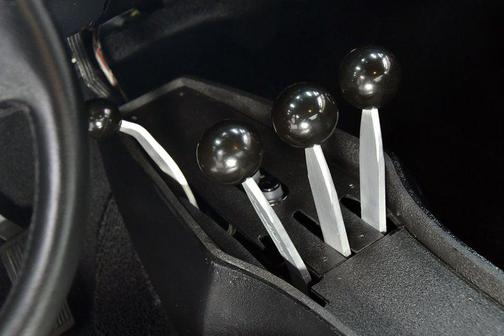 Brandy Wine 1968 Dodge Dart Base