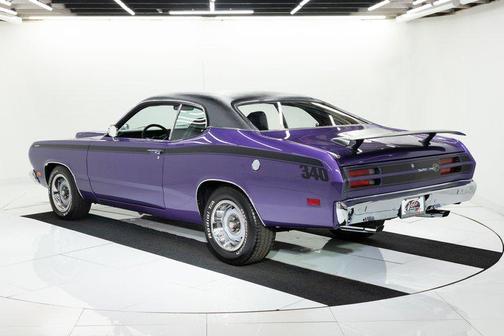 In-Violet 1971 Plymouth Duster