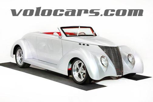 1937 Ford Roadster 