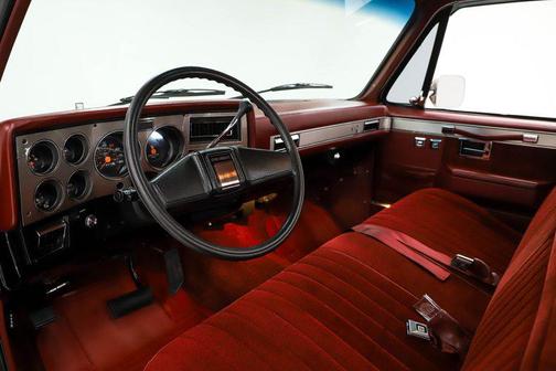1985 Chevrolet Pickup Truck Base