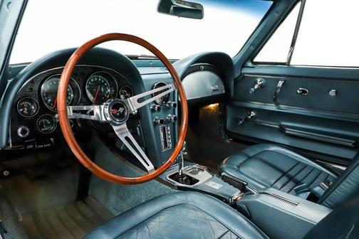 1967 Chevrolet Corvette Base