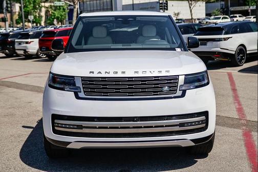 White 2026 Land Rover Range Rover P400 SE 7 Seat