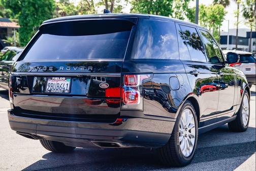 Black 2021 Land Rover Range Rover SWB