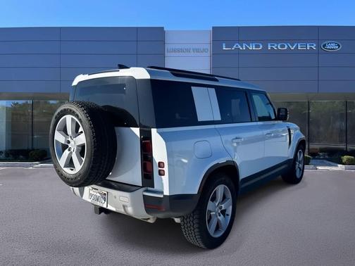 2025 Land Rover Defender 110 P400 S