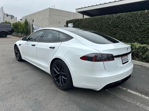 2021 Tesla Model S Long Range