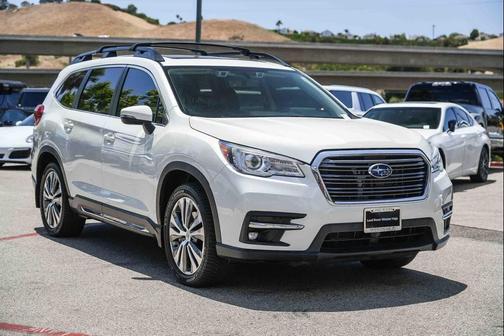 Crystal White Pearl 2021 Subaru Ascent Limited 7-Passenger
