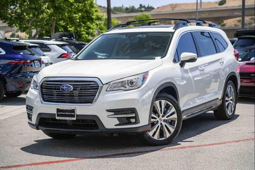 Crystal White Pearl 2021 Subaru Ascent Limited 7-Passenger