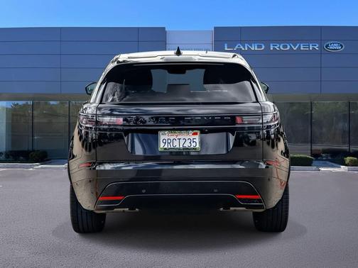 Santorini Black Metallic 2025 Land Rover Range Rover Velar P400 Dynamic SE