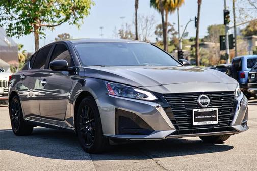 2025 Nissan Altima S FWD