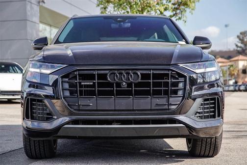 2021 Audi Q8 55 Premium