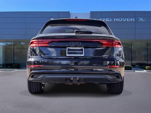 2021 Audi Q8 55 Premium