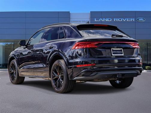 2021 Audi Q8 55 Premium