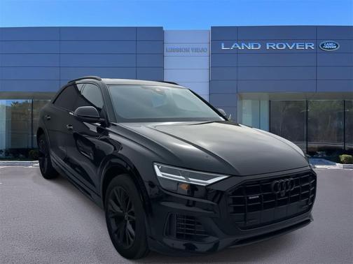 2021 Audi Q8 55 Premium