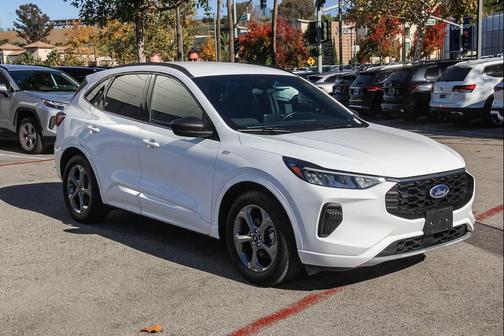 2023 Ford Escape ST-Line