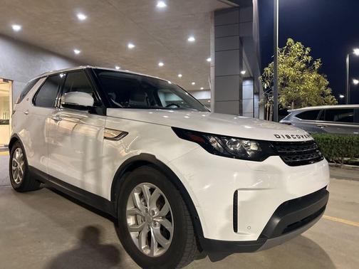 2018 Land Rover Discovery SE