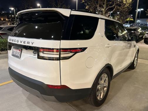 2018 Land Rover Discovery SE