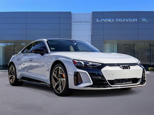 2024 Audi RS e-tron GT quattro