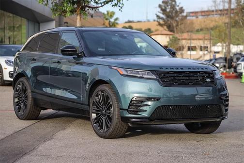 2026 Land Rover Range Rover Velar P250 SE R-Dynamic