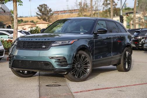 2026 Land Rover Range Rover Velar P250 SE R-Dynamic