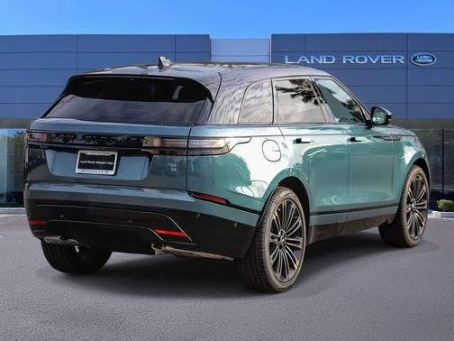 2026 Land Rover Range Rover Velar P250 SE R-Dynamic
