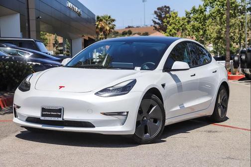 Pearl White Multi-Coat 2022 Tesla Model 3 Long Range