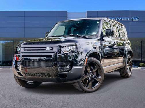 2023 Land Rover Defender 110 SE