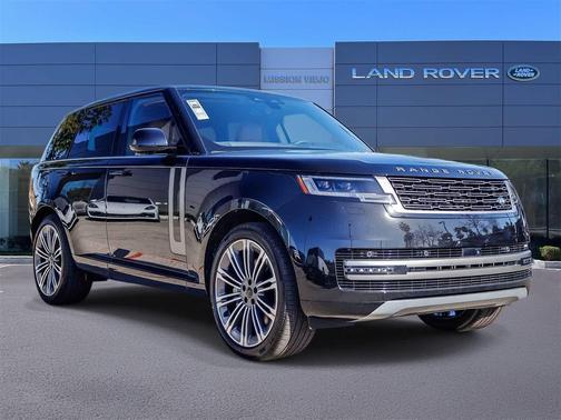 2026 Land Rover Range Rover P530 SE