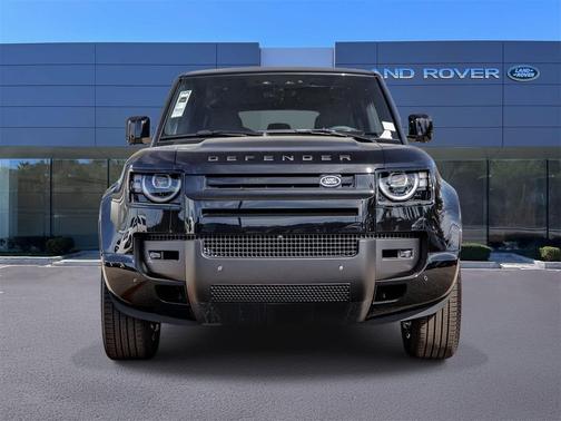 2026 Land Rover Defender P400 X-Dynamic SE