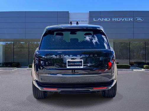 Black 2026 Land Rover Range Rover P550e SE