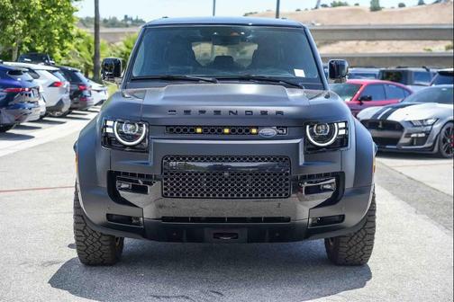 Narvik Black 2026 Land Rover Defender P635 OCTA Black