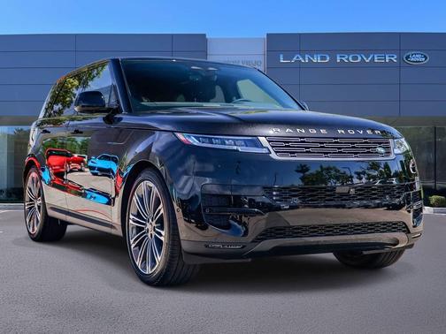 Santorini Black Metallic 2026 Land Rover Range Rover Sport SE
