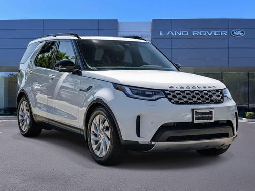 Fuji White 2025 Land Rover Discovery P300 S