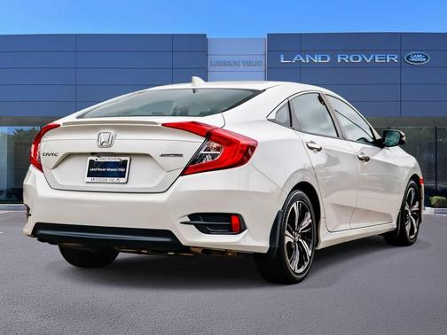 2016 Honda Civic Touring