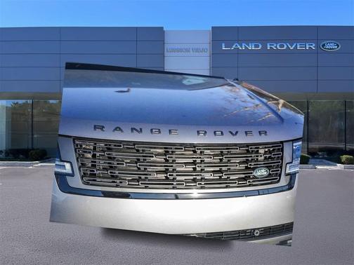 2026 Land Rover Range Rover P400 SE