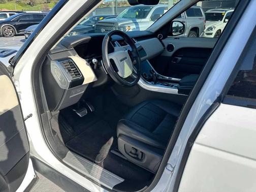 2022 Land Rover Range Rover Sport HSE Silver Edition