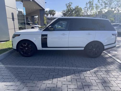 White 2020 Land Rover Range Rover 3.0L V6 Supercharged HSE