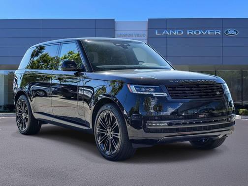 Black 2026 Land Rover Range Rover P400 SE 7 Seat