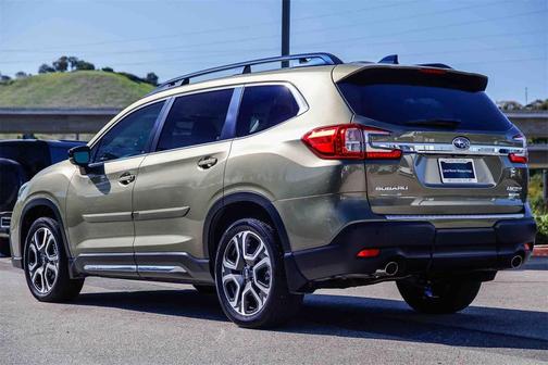 2025 Subaru Ascent Limited 8-Passenger