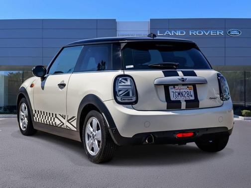 2014 MINI Hardtop Cooper