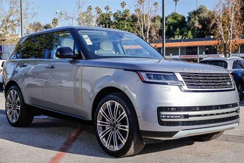 2026 Land Rover Range Rover P530 SE