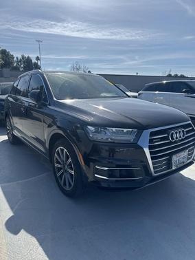 2019 Audi Q7 55 Premium Plus
