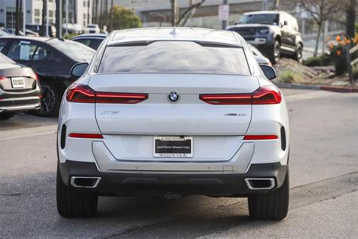 2021 BMW X6 xDrive40i
